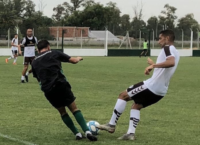 Platense Amistoso Camioneros