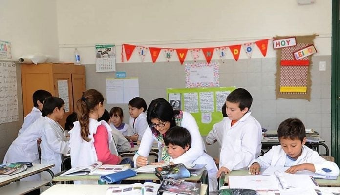 Clases Escuela Aula Alumnos