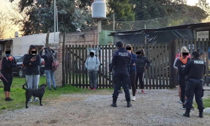 Operativo Futbol Villa Rosa Detenidos Cuarentena