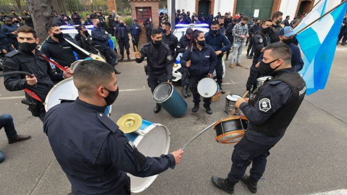 Policia Quinta Olivos