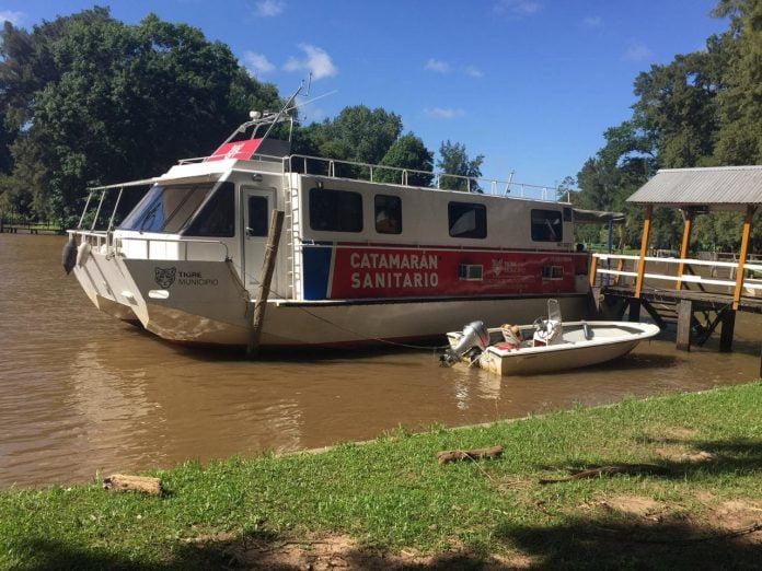 catamarán sanitario delta tigre