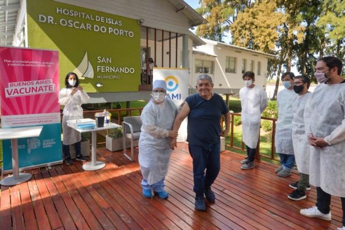 vacunación covid adultos mayores hospital do porto san fernando