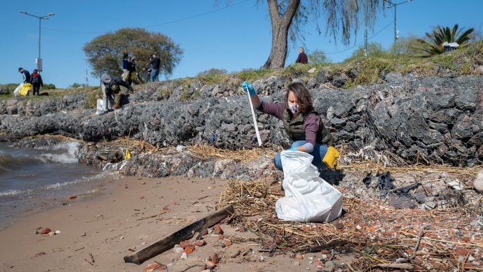 plastico jornada 2827