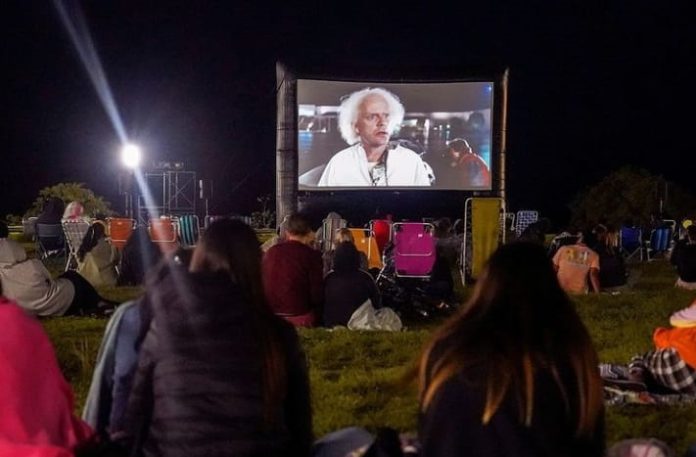 cine costa vicente lopez aire libre 2022