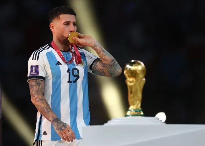 nicolás otamendi