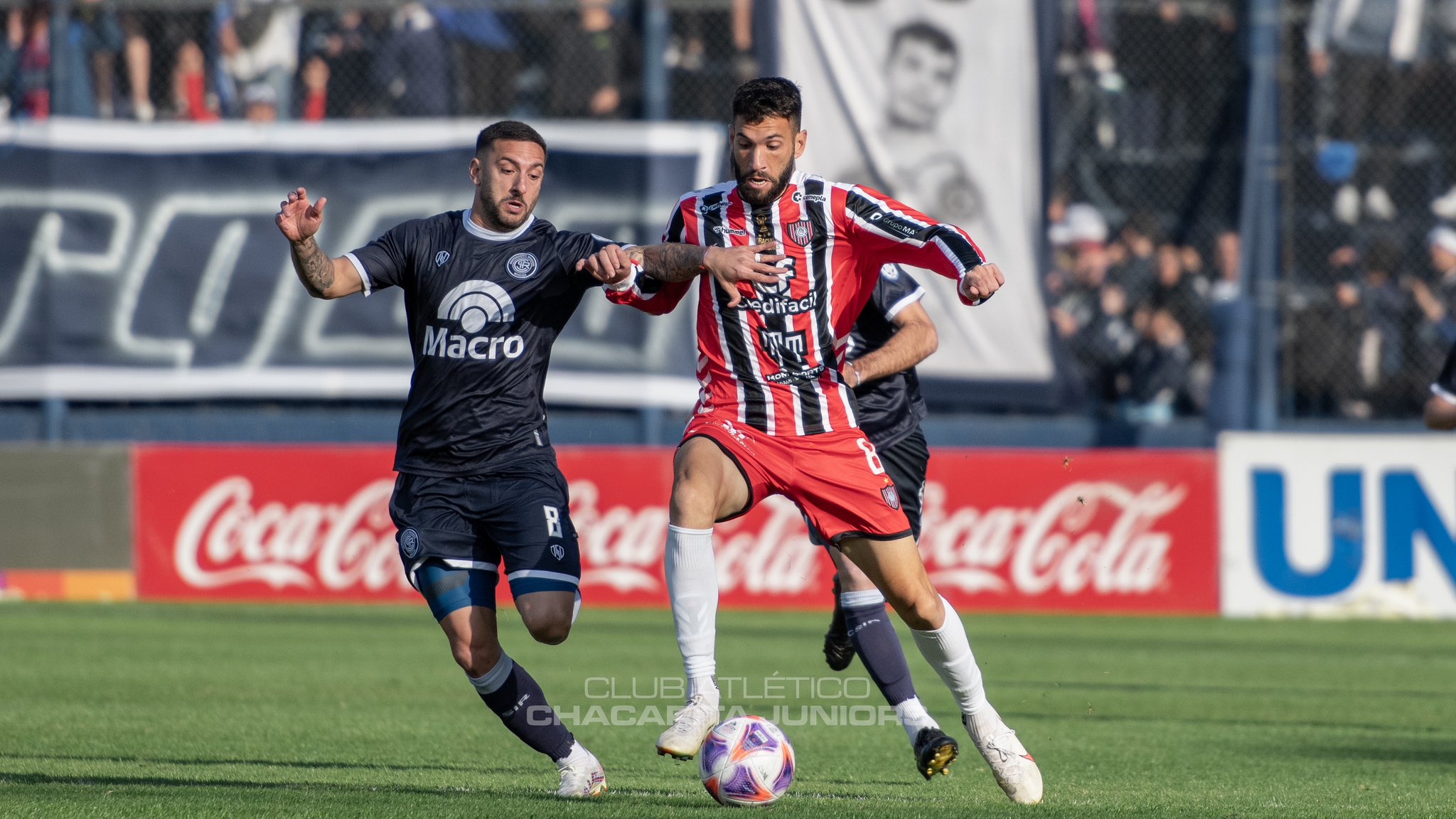 Chacarita goleó a Independiente de Chivilcoy en un encuentro